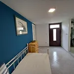 Jovi-relaxing, Fenced, Private, Heated Pool & View * Tugare